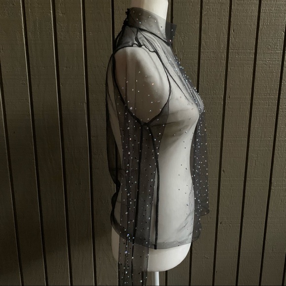 Sheer Top With Rhinestones. - Picture 2 of 5